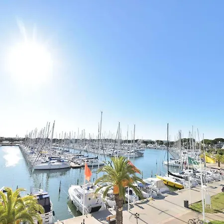 Le Grand Pavois - Climatise Vue Port A Port Camargue Mae-7171 *